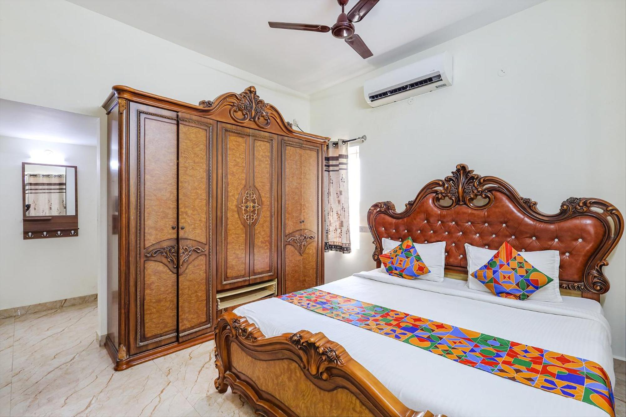 Hotel OYO 24784 Fen Breeze Siruseri Exterior foto