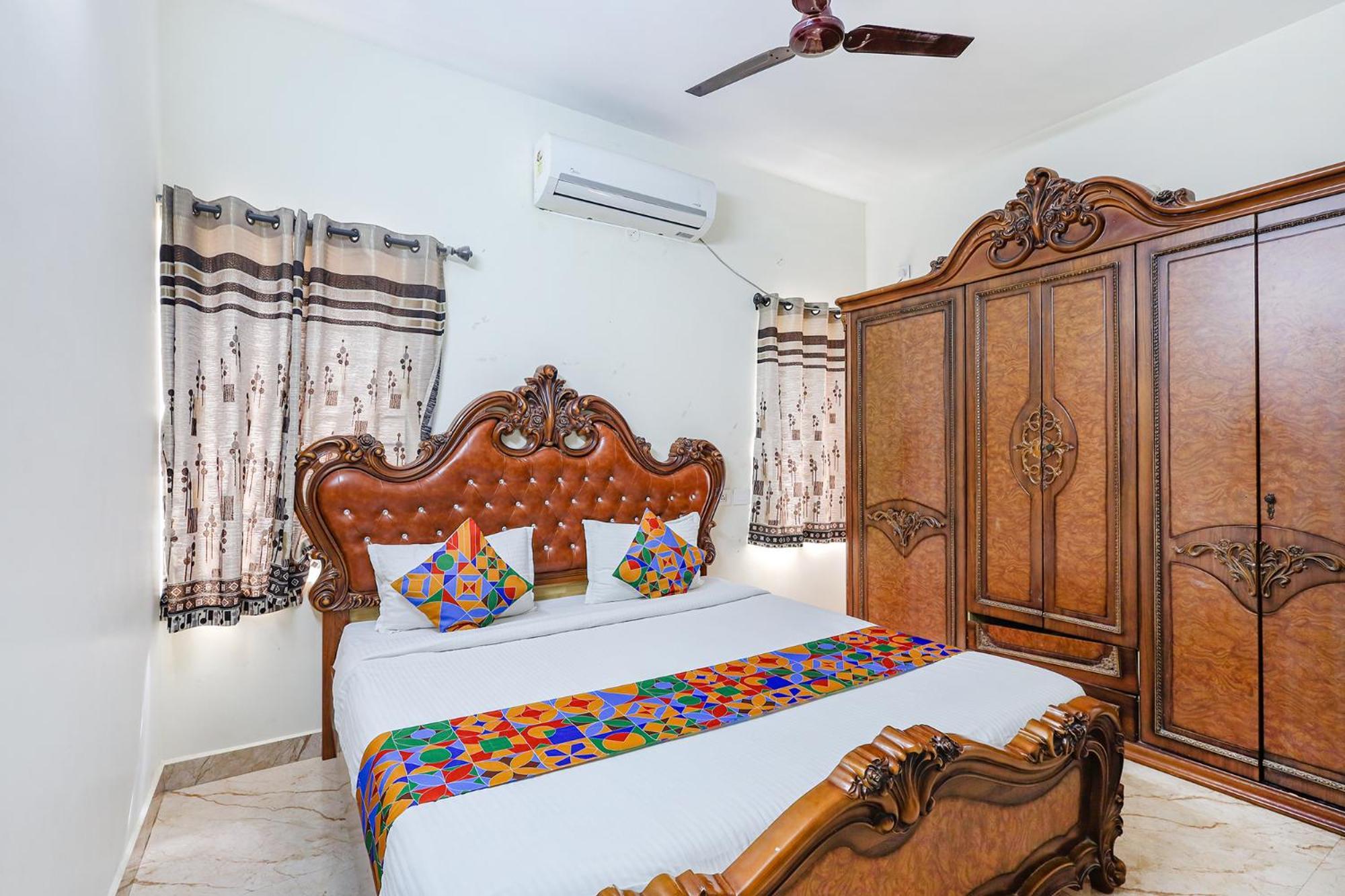 Hotel OYO 24784 Fen Breeze Siruseri Exterior foto